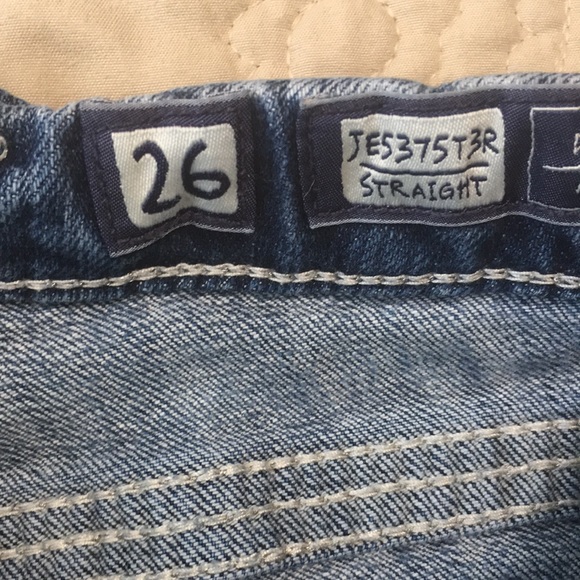 Miss Me Fleur De Lis Rhinestone Distressed Patches Straight Leg Jeans size 26 - Picture 12 of 13